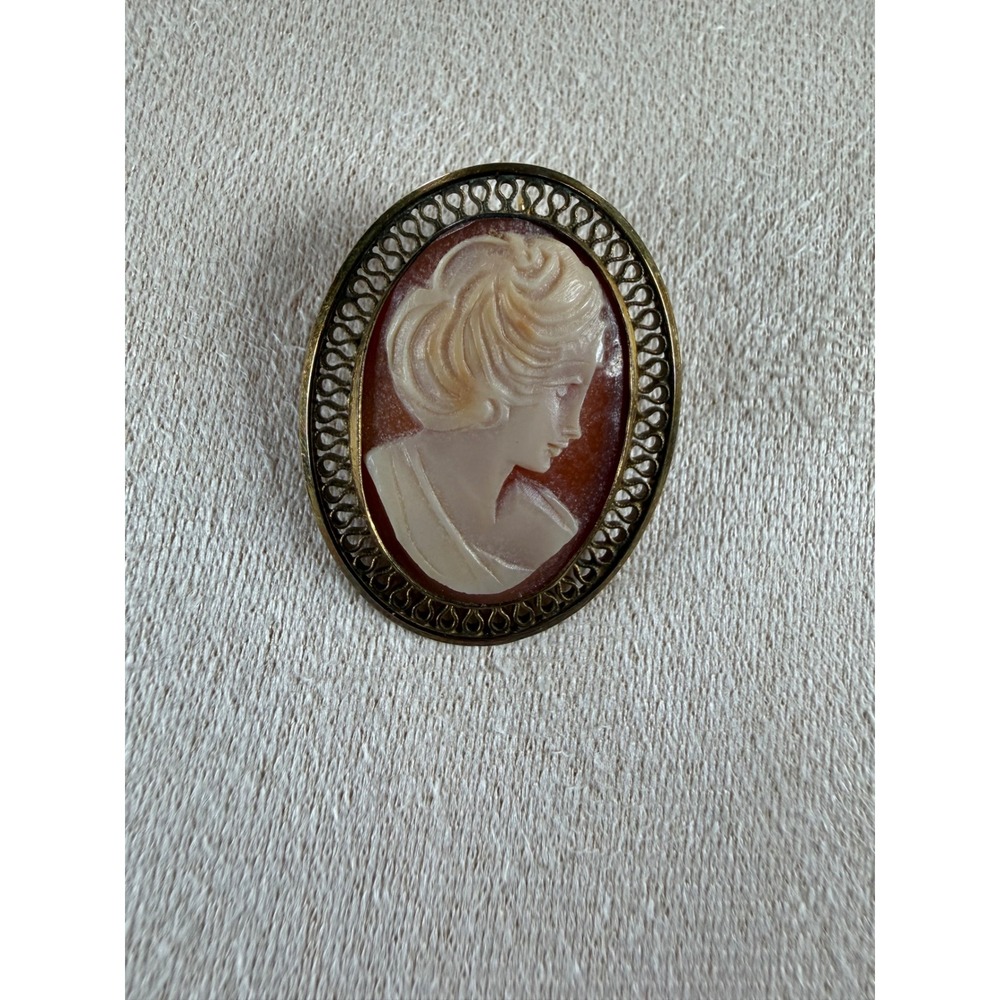 Winard Vintage 12K Gold Filled Shell Cameo Brooch Pendant Filigree Frame